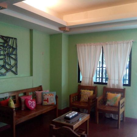 Gomez Guest House Tagbilaran City Bilik gambar